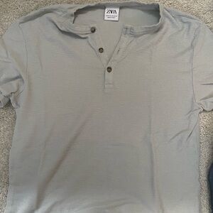 Zara men t shirt size M